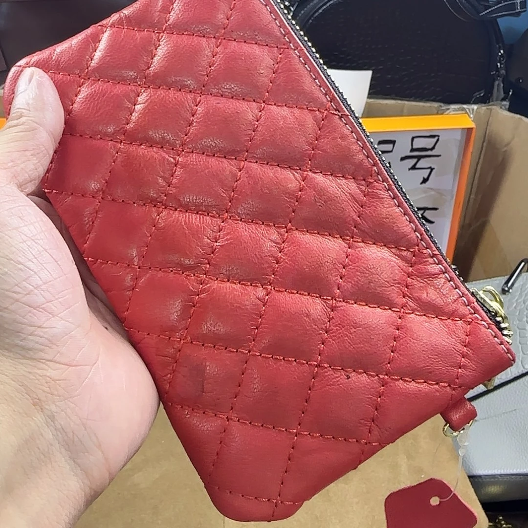 黄牛皮（革）水牛皮（革）头层牛皮山羊皮（革）