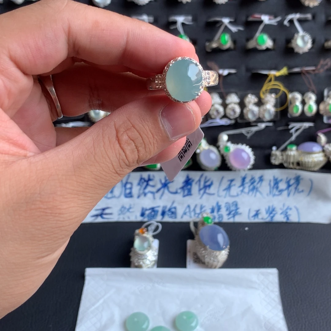 定制翡翠未镶嵌天然a货翡翠