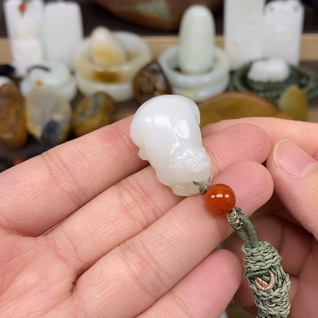 和田玉未镶嵌颈饰6