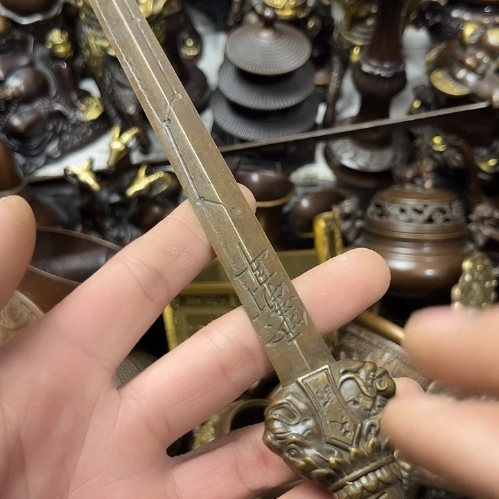 铜器摆件，精品铜器