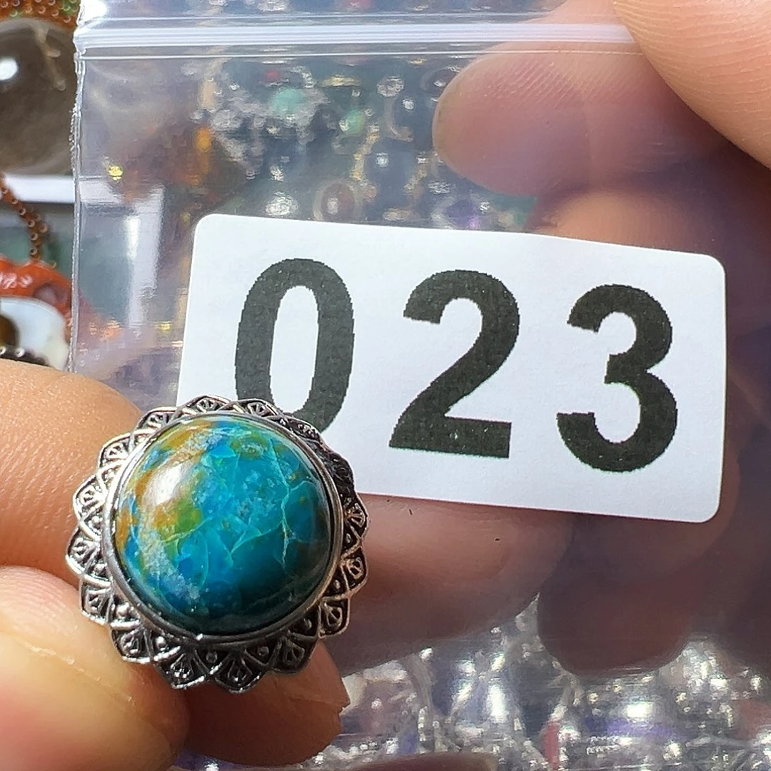 石英质玉戒指未镶嵌