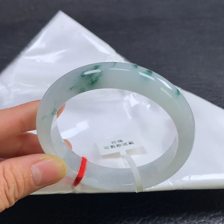 翡翠未镶嵌手镯56