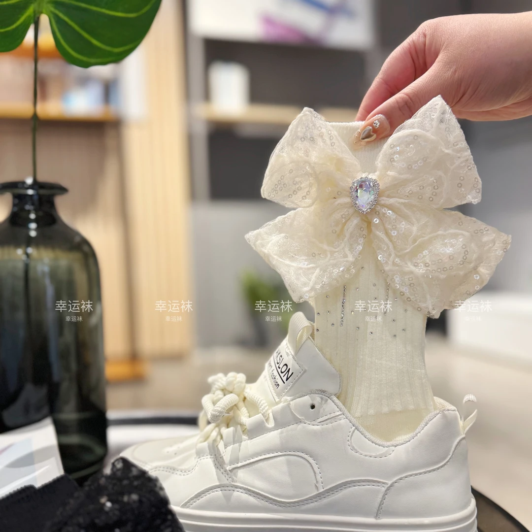 “每个女生都是公主”超大重工亮片水钻蝴蝶结饰品袜烫钻黑白堆堆袜