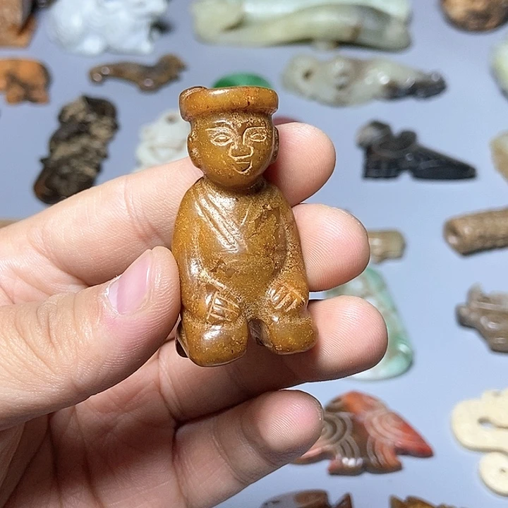 和田玉未镶嵌颈饰200