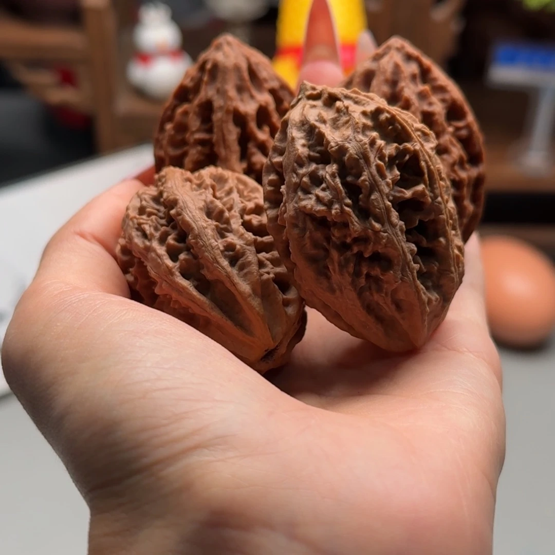 文玩核桃把件楸百核156瑕疵