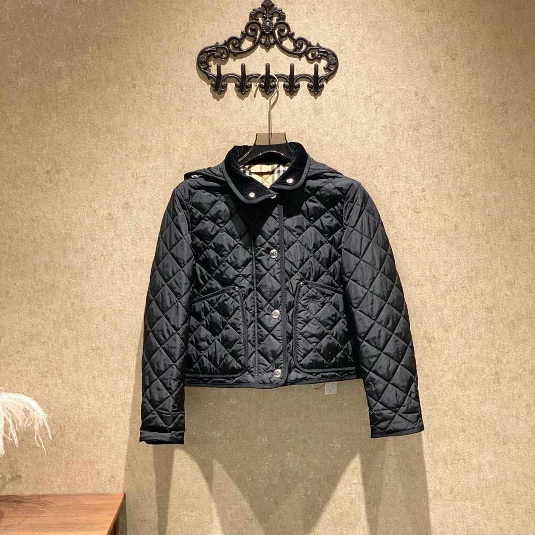 99新 BURBERRY/博柏利 刺绣战马菱形格内里格纹棉服/xs码/39025