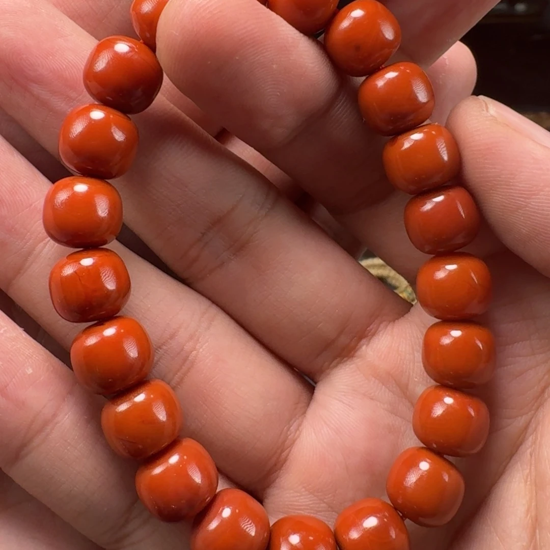 南红玛瑙近纯色柿子红老型手串10.5mm未镶嵌