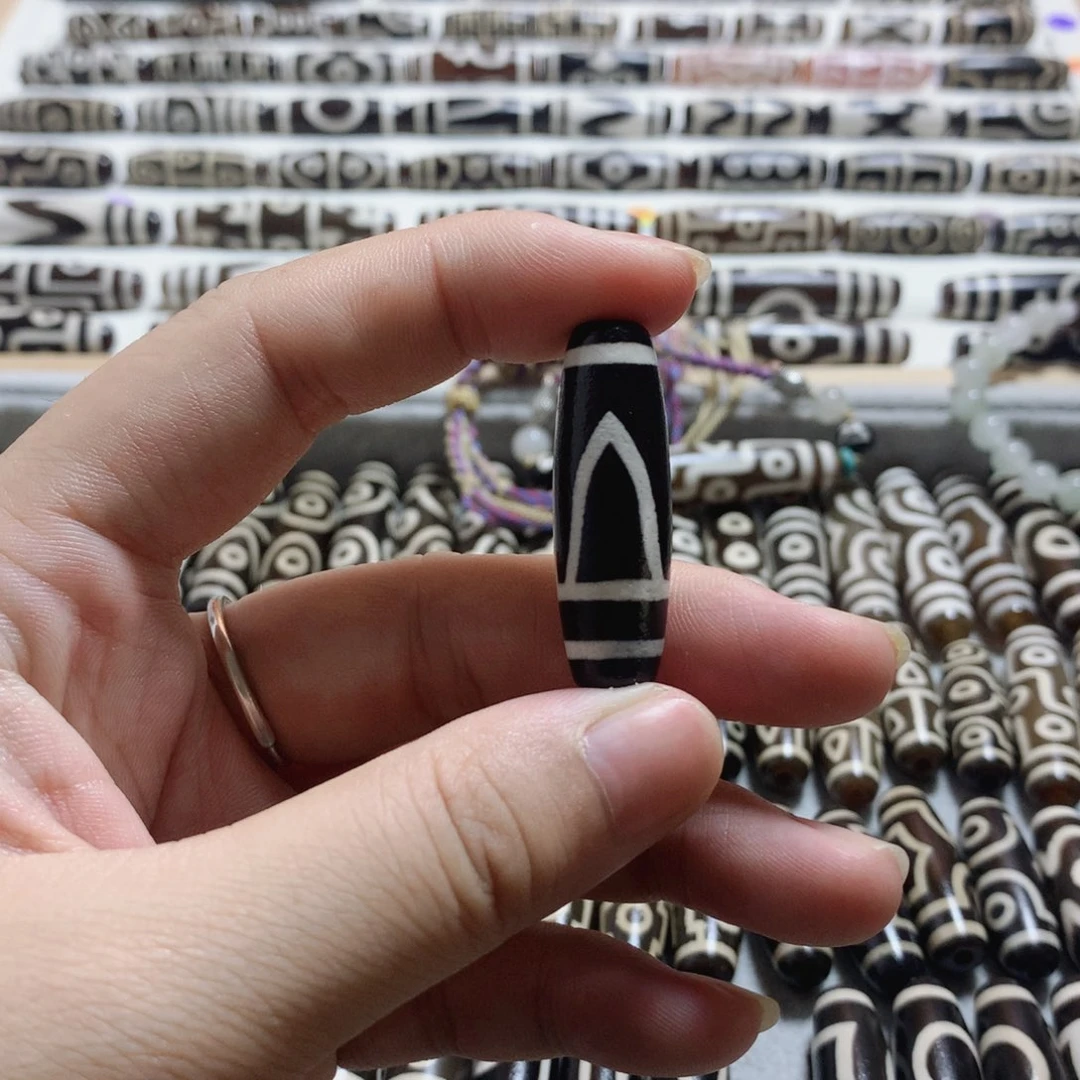 未镶嵌颈饰玛瑙/玉髓