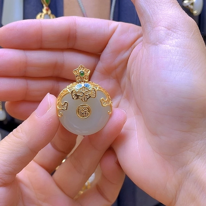 颈饰银S925镀金镶嵌和田玉
