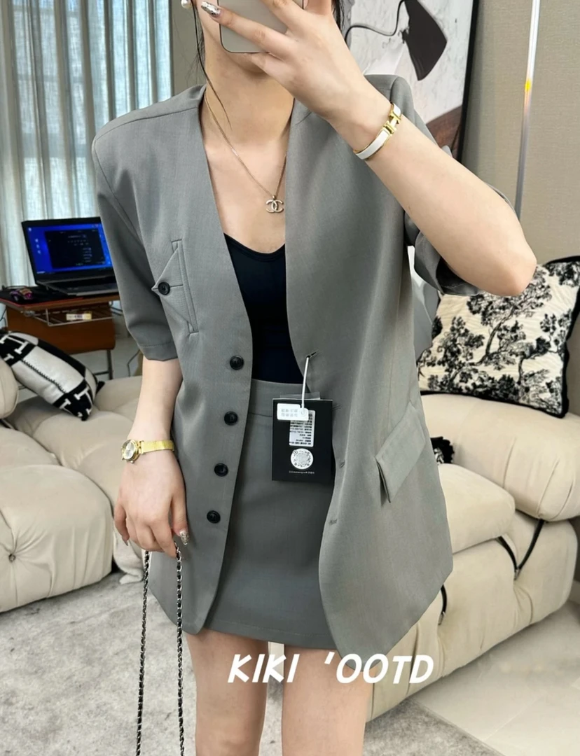新款2025夏装气质显瘦V领单排扣时尚短袖西装+休闲包臀半身裤裙