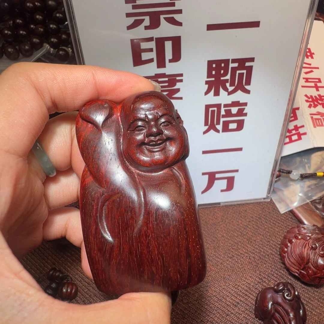 檀香紫檀（小叶紫檀）把件