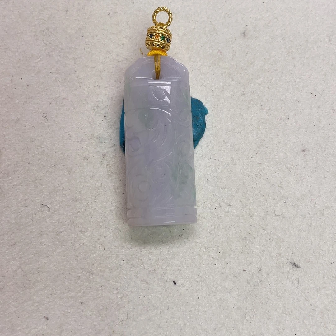 翡翠未镶嵌颈饰吊坠