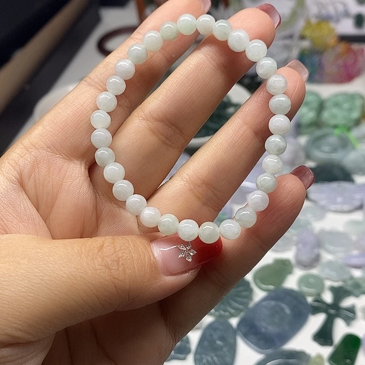 翡翠未镶嵌颈饰手串