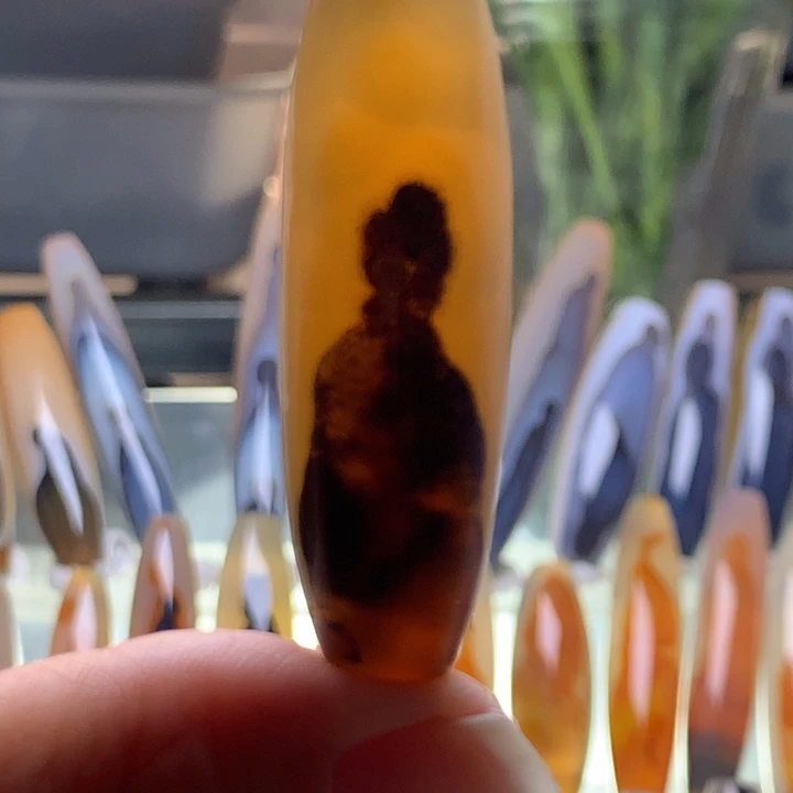 未镶嵌颈饰玛瑙/玉髓36