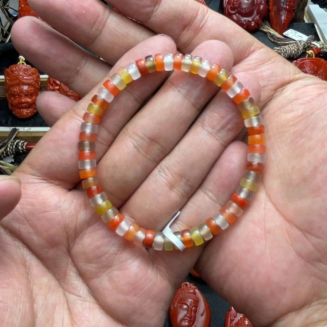 南红玛瑙未镶嵌颈饰