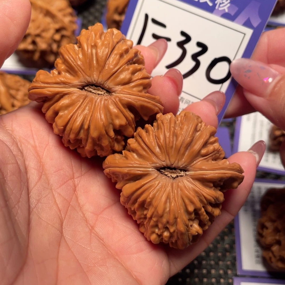 文玩核桃把件330号楼子45