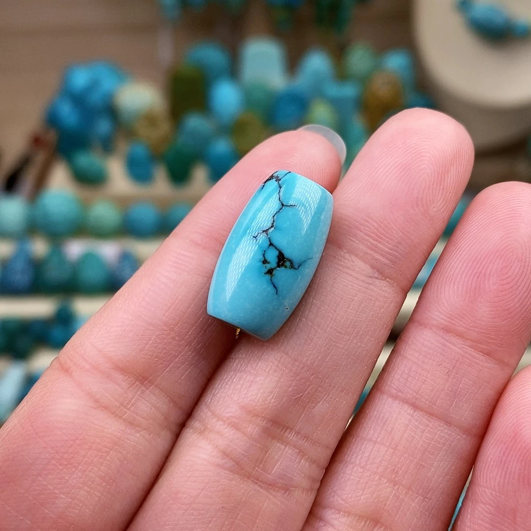 绿松石珠宝奇石未镶嵌