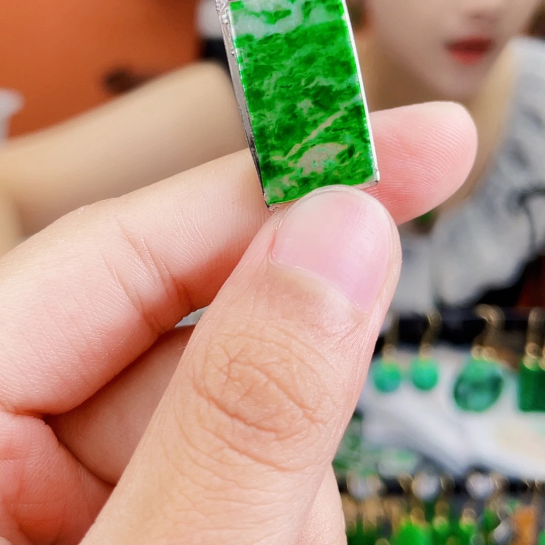 翡翠银S925镶嵌耳饰