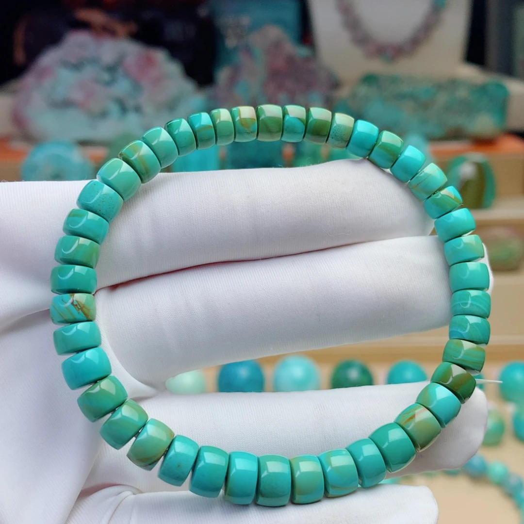 绿松石颈饰未镶嵌