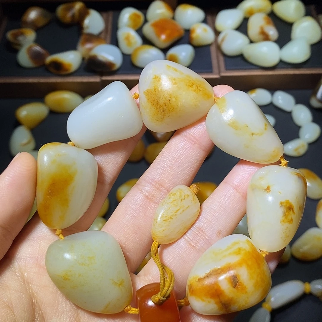 和田玉未镶嵌手链