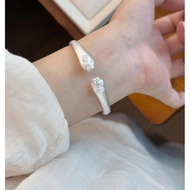 足银手镯 【官方正品】足银999 A13开口古法点钻猫爪手镯28克