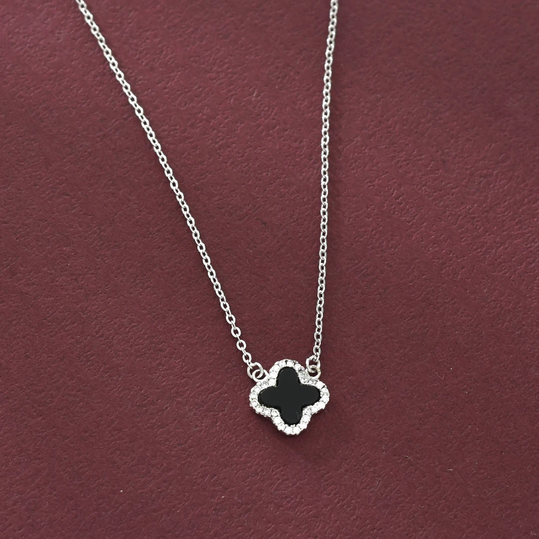 坠链均925银 纯银黑色少女气质幸运四叶草项链百搭七夕情人节礼物