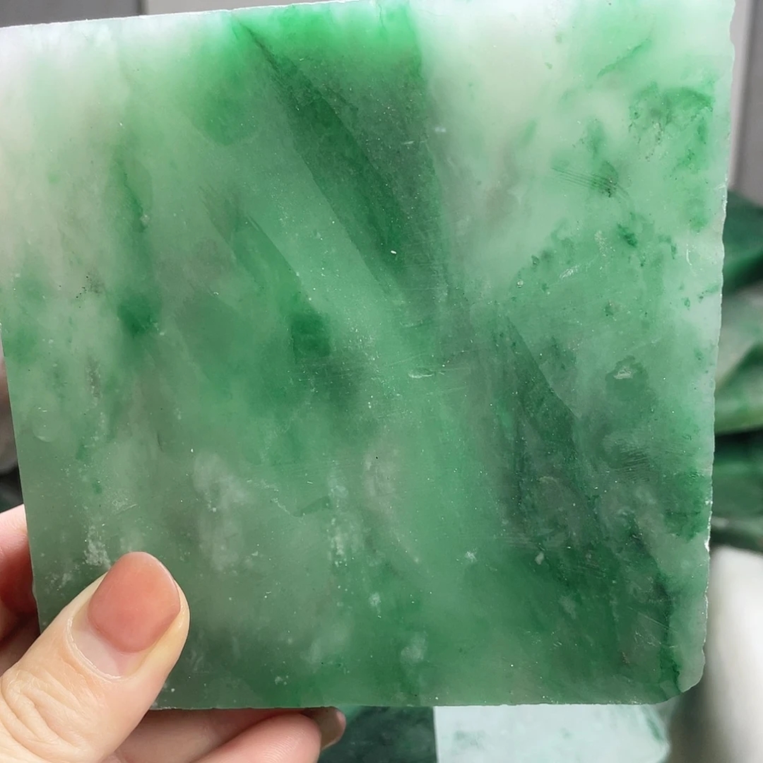 阿***哒定制石英质玉（非洲翠）