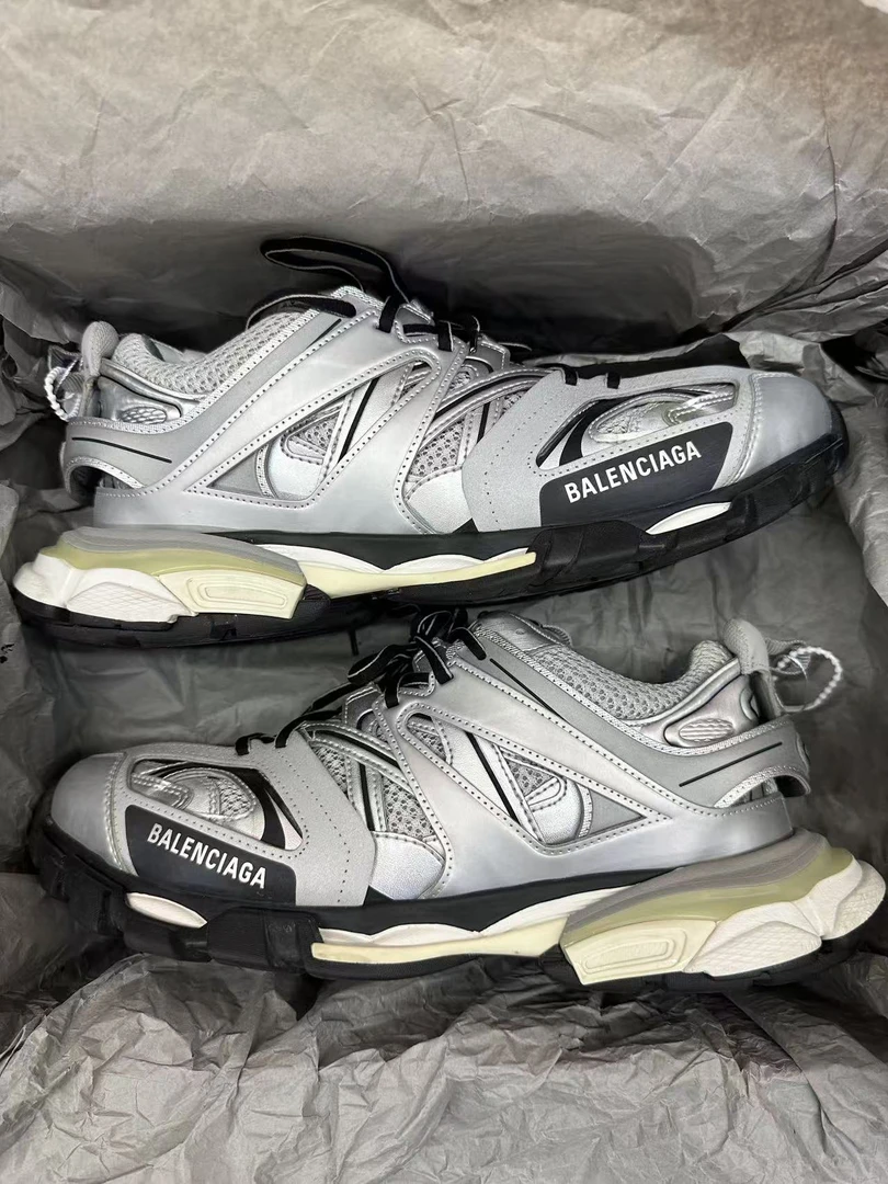 99新 Balenciaga/巴黎世家 44码 Track1.0运动鞋银色 99新 00058