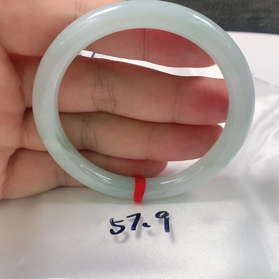 未镶嵌手镯（圆镯）翡翠374号