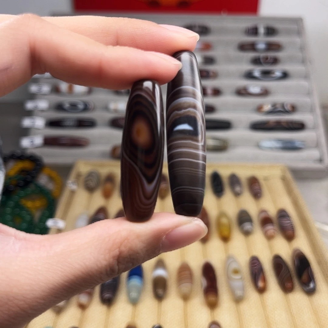 玛瑙/玉髓颈饰合金?****