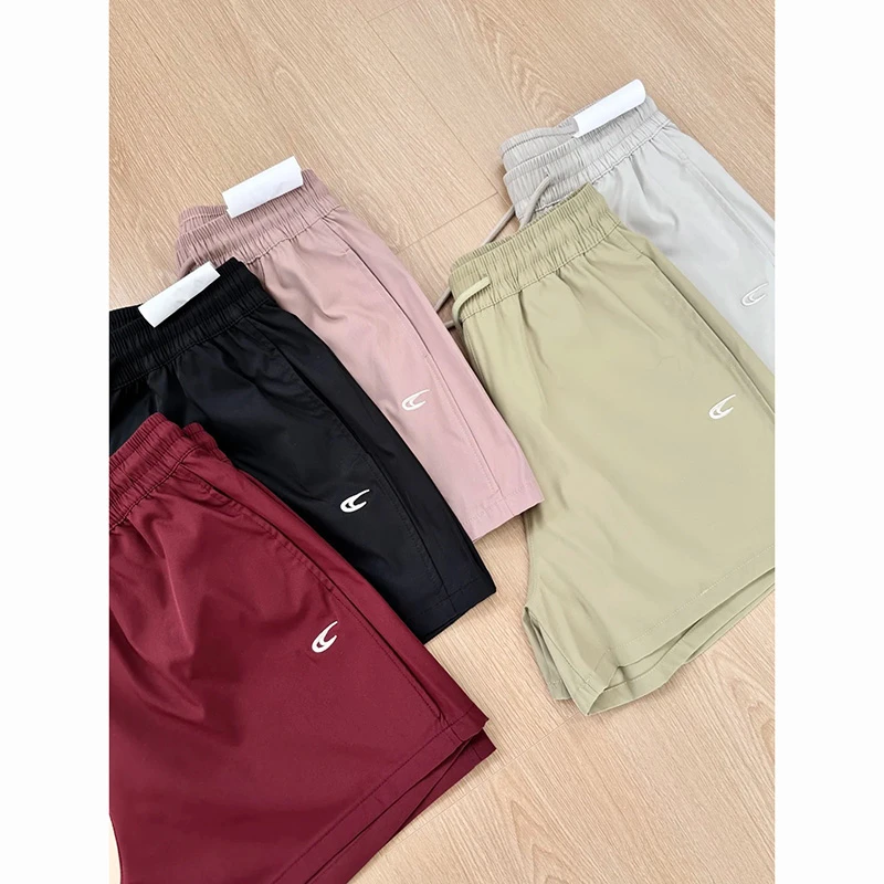 速干刺绣休闲短裤女2025夏季新款松紧腰宽松显瘦运动多色百搭短裤