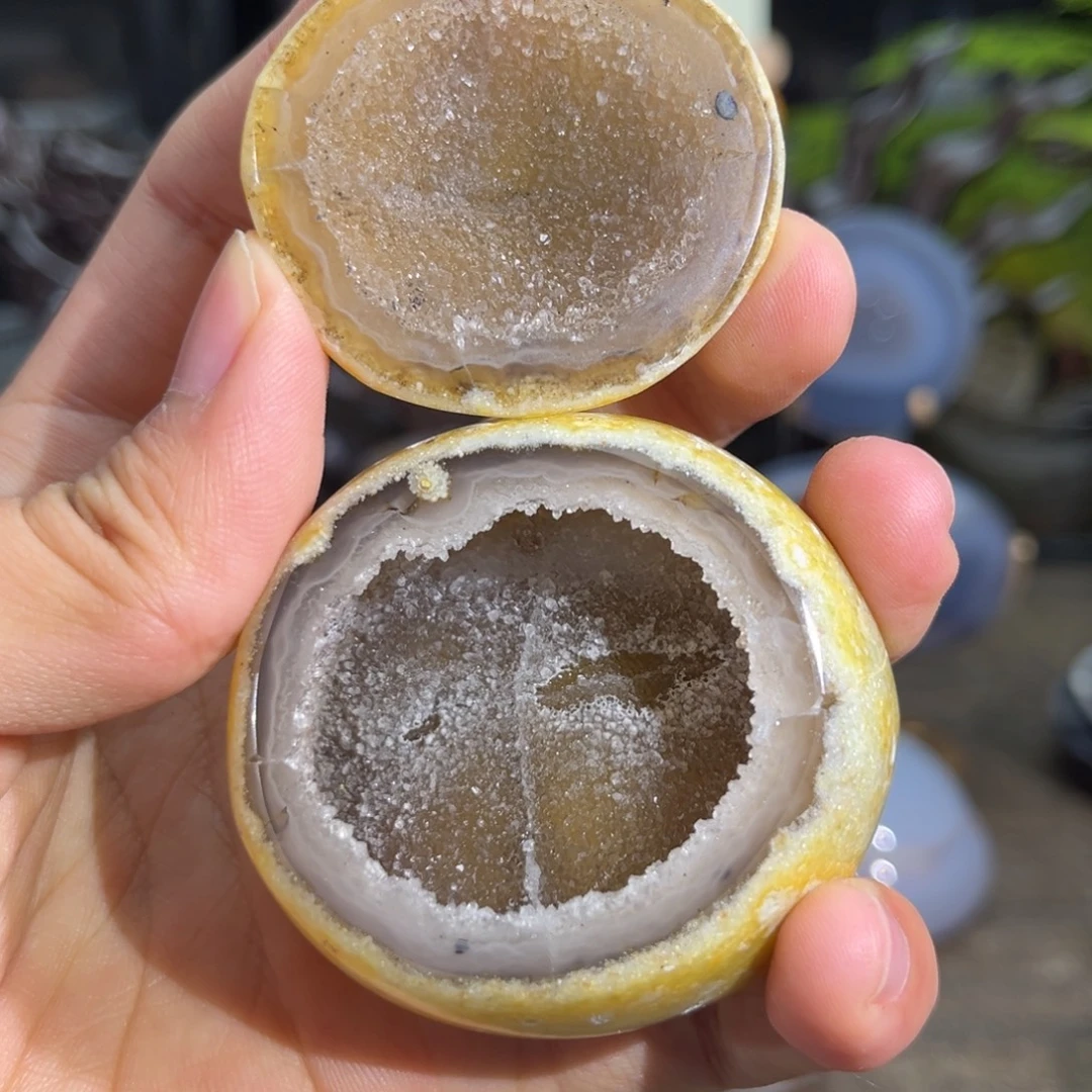 紫晶未镶嵌大型摆件（非配饰）