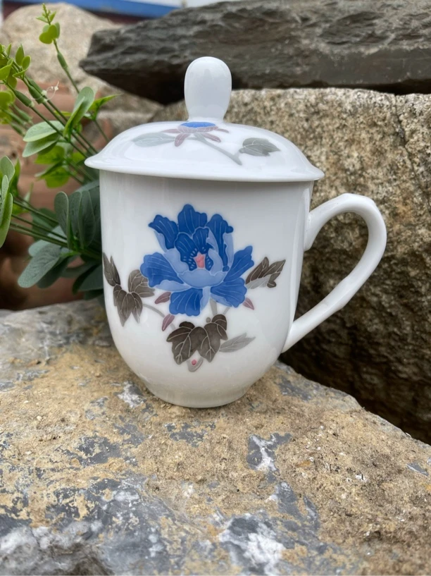 醴陵釉下五彩手绘办公杯550毫升瓷胎细腻微瑕2等无磕碰