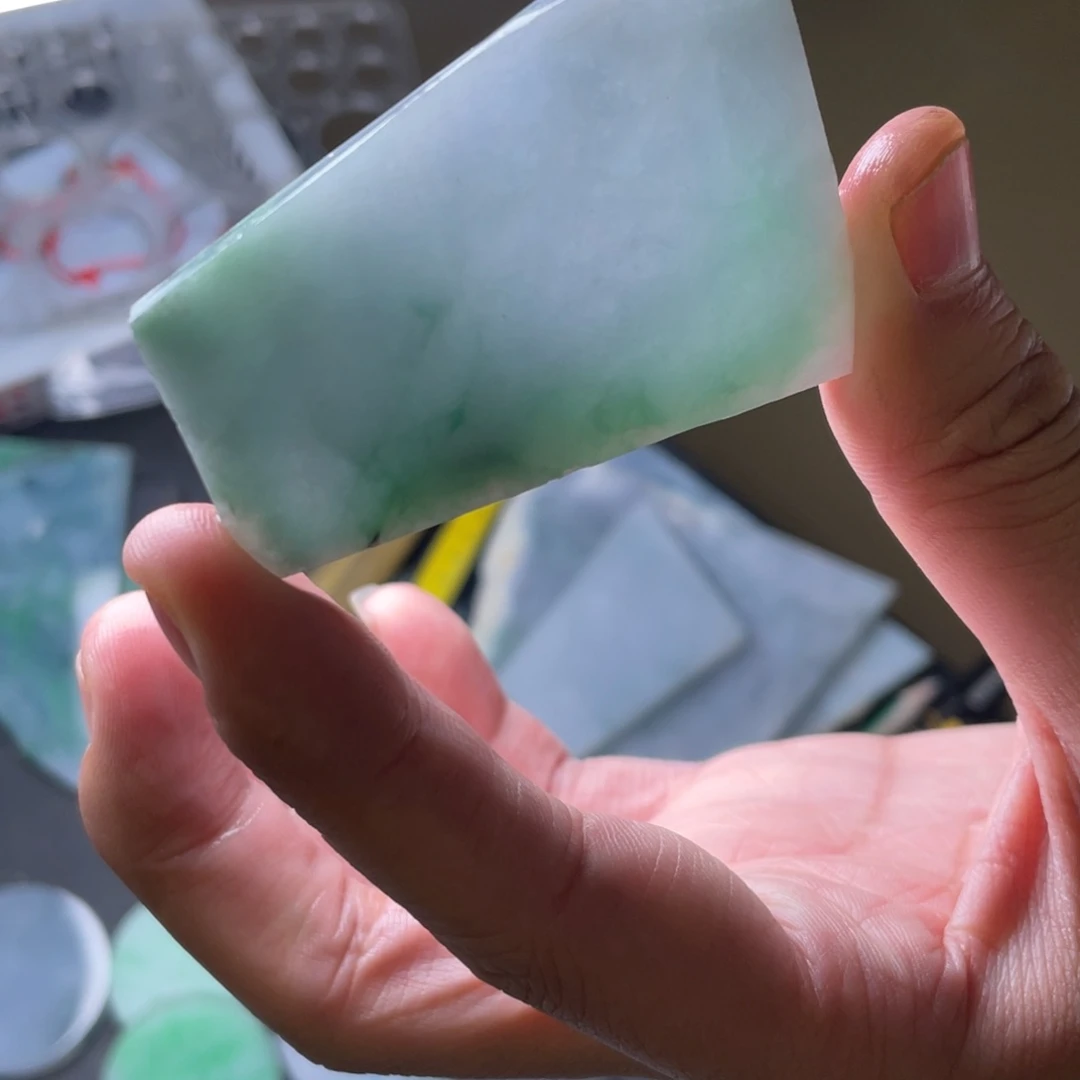 未镶嵌定制翡翠