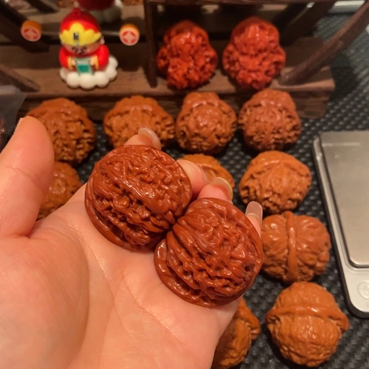 马***玉文玩核桃把件36.7尺寸四座楼2291