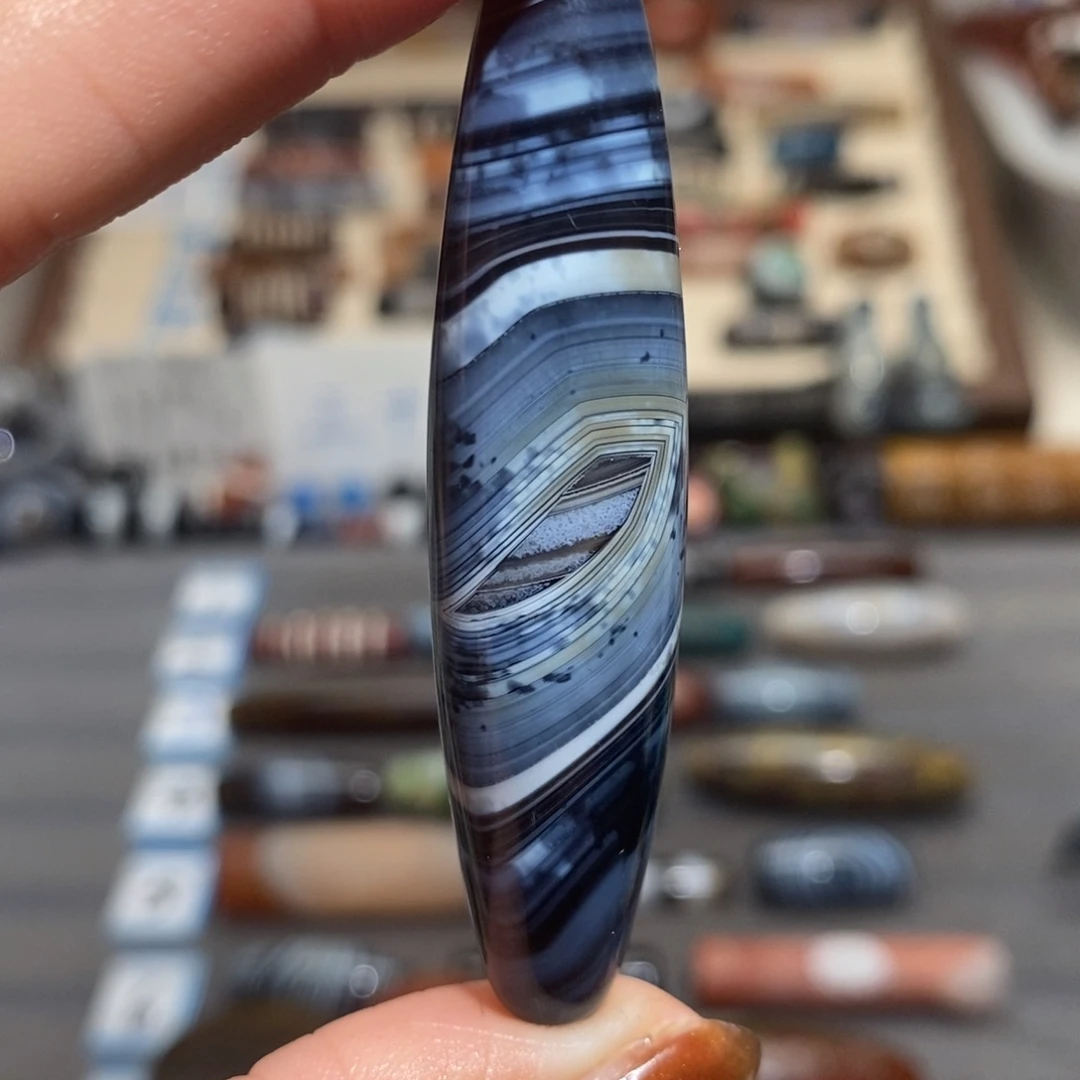 Р****玛瑙/玉髓合金手链