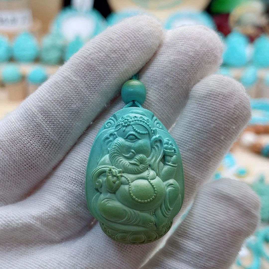 未镶嵌绿松石珠宝奇石