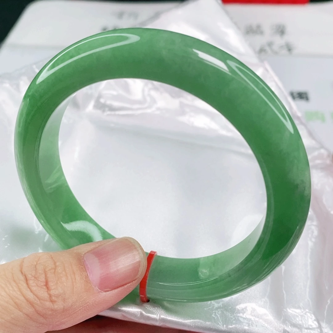 未镶嵌手镯翡翠60.4圈口买到赚到