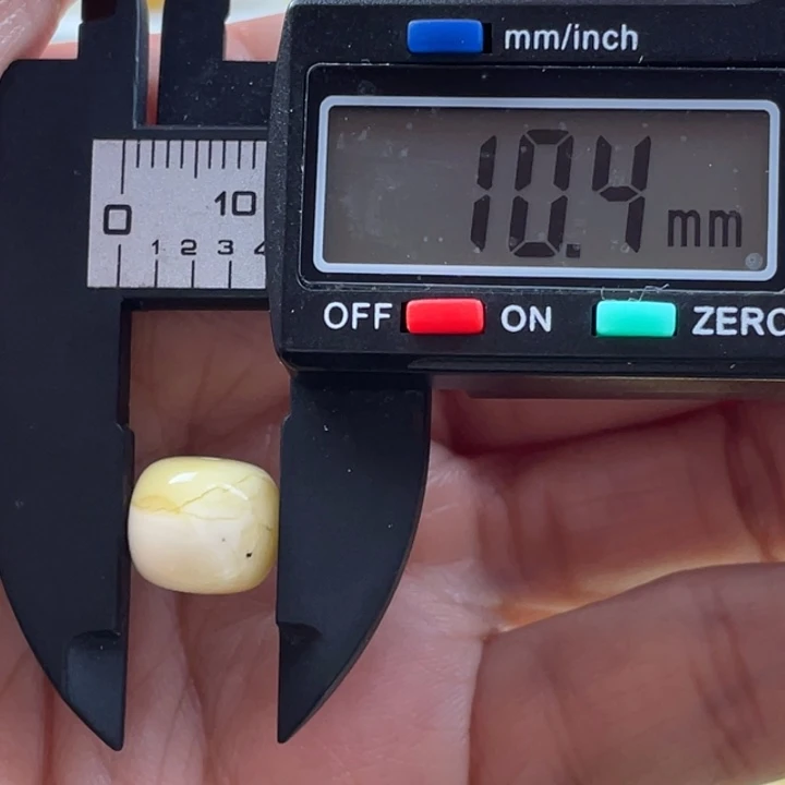 【闪购商品】琥珀裸石未镶嵌53号杂