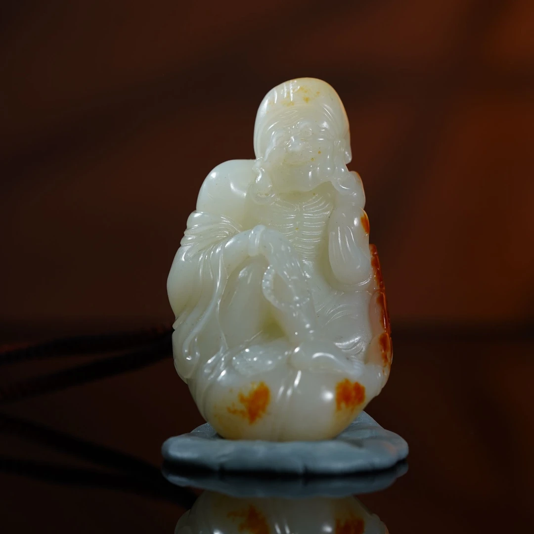 和田玉河床白玉济公手把件135.64g L251108020 B