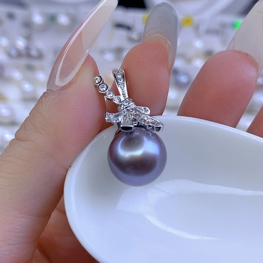 合金淡水珍珠颈饰