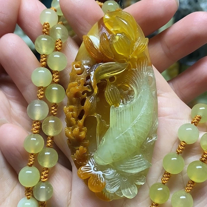 岫玉未镶嵌吊坠(赠链)