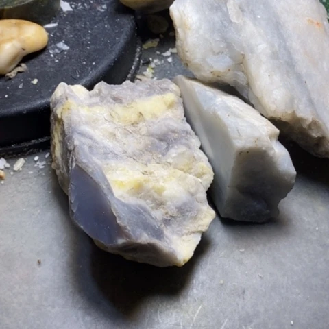 透闪石质玉未镶嵌挂件宝****恒
