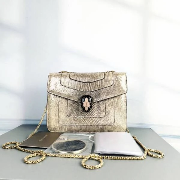 妃鱼/宝格丽/95新/包包/市场价31600/250121XZ0037