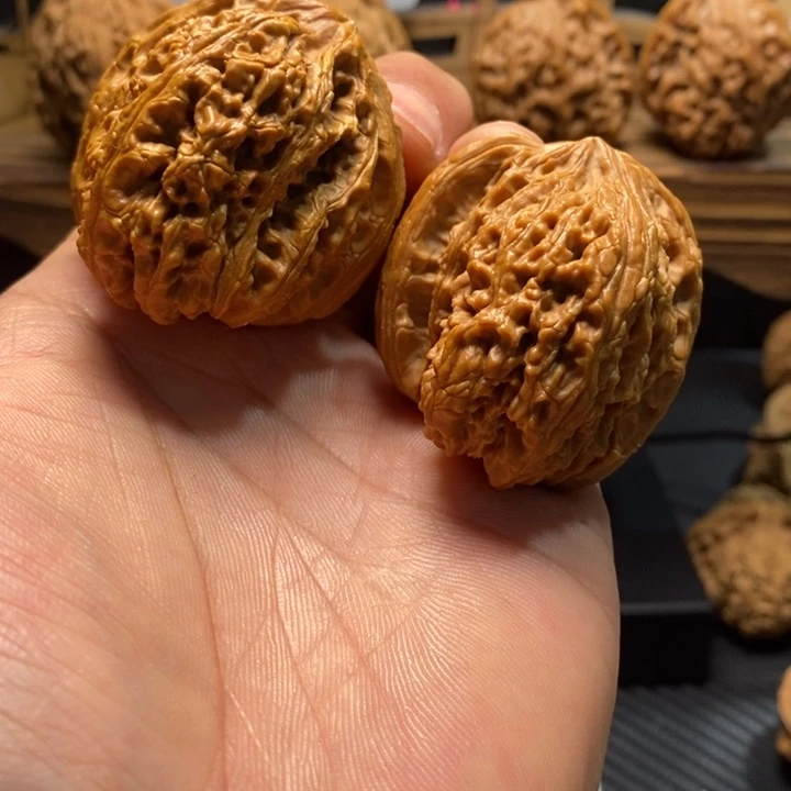 小***规把件文玩核桃41原树异形