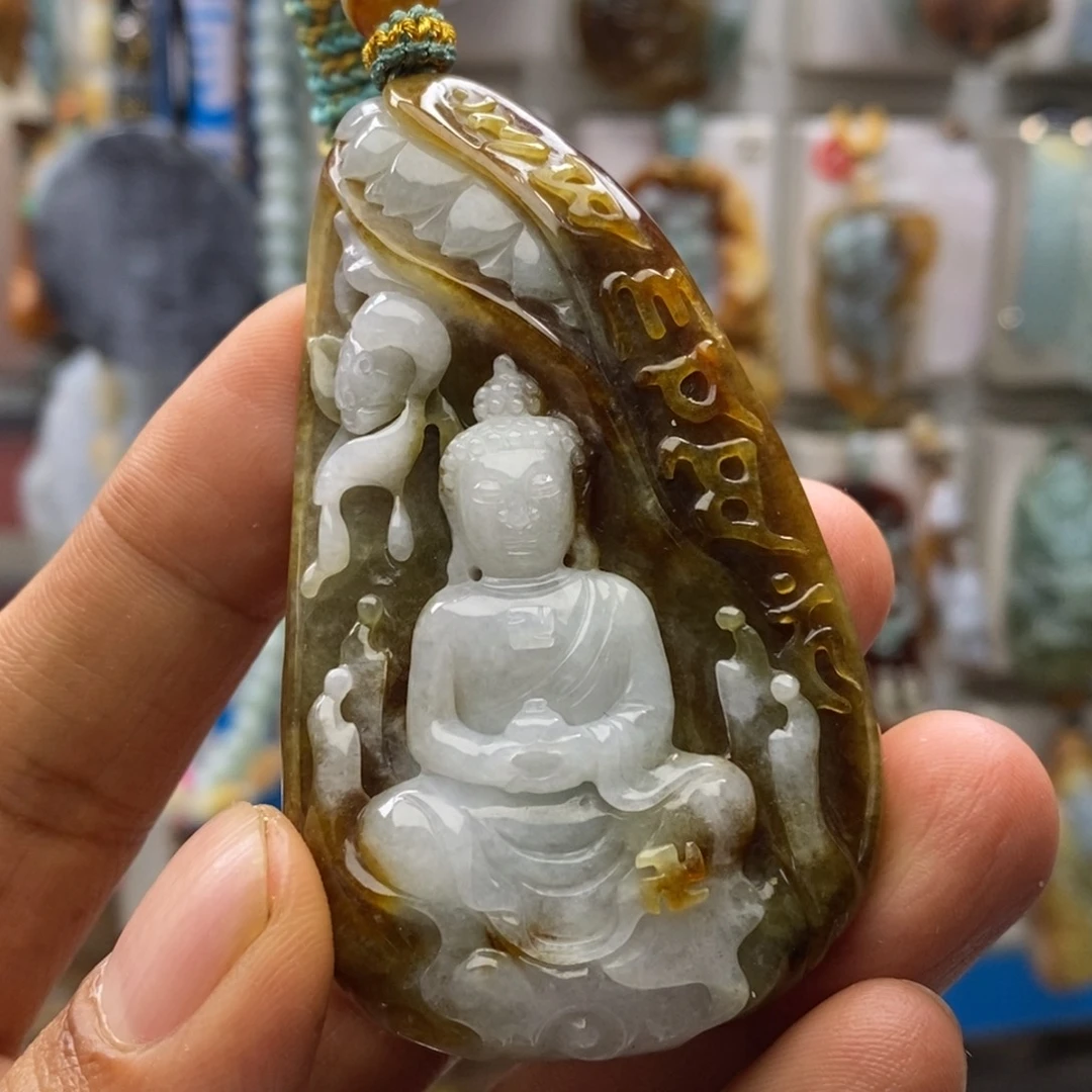 翡翠未镶嵌颈饰佛