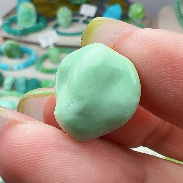 绿松石未镶嵌主播万珍