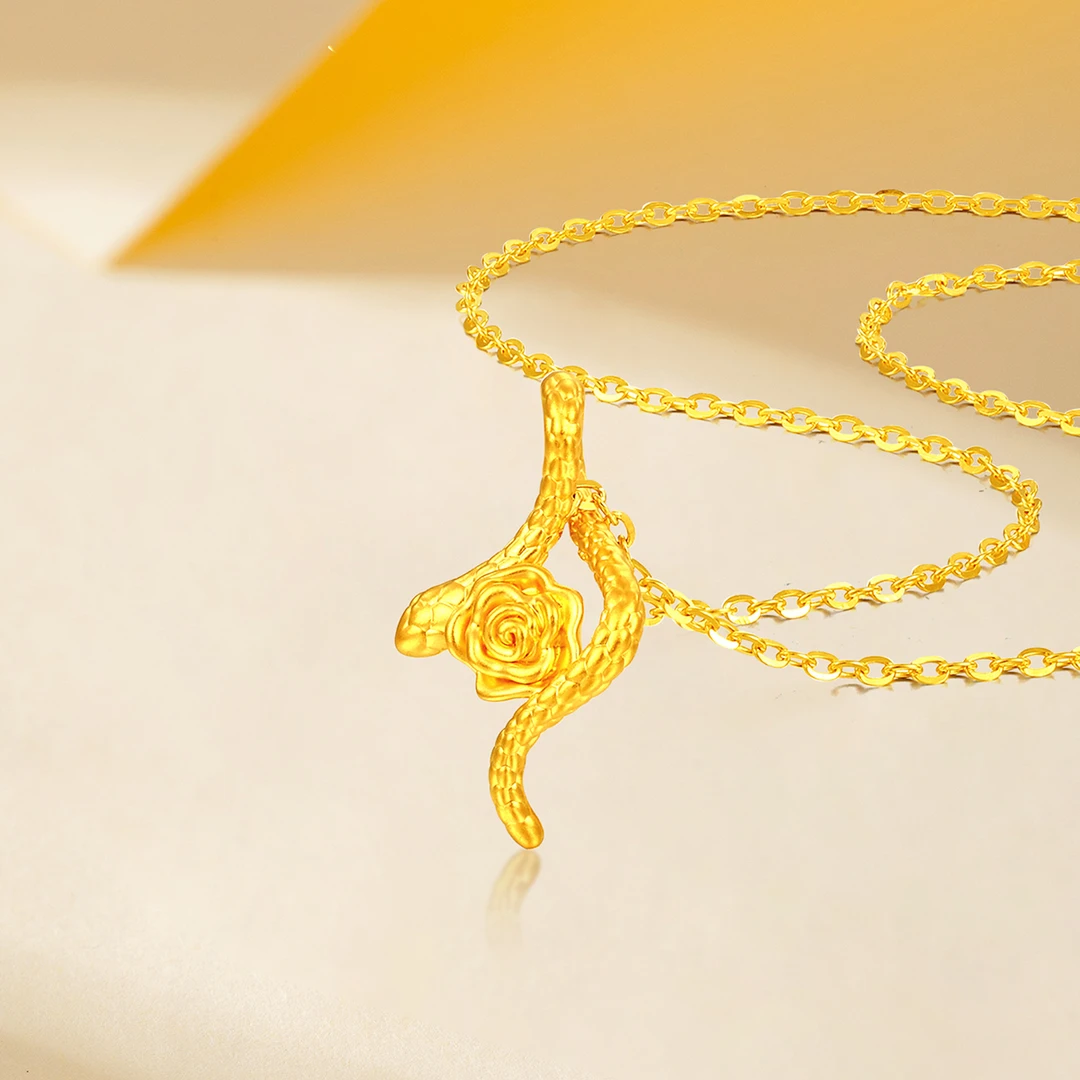 梦金园黄金吊坠女款蛇年玫瑰与蛇吊坠足金新款官方正品520礼物