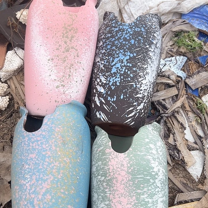 紫泥花盆口11高21。。。。。。。。。。。。。