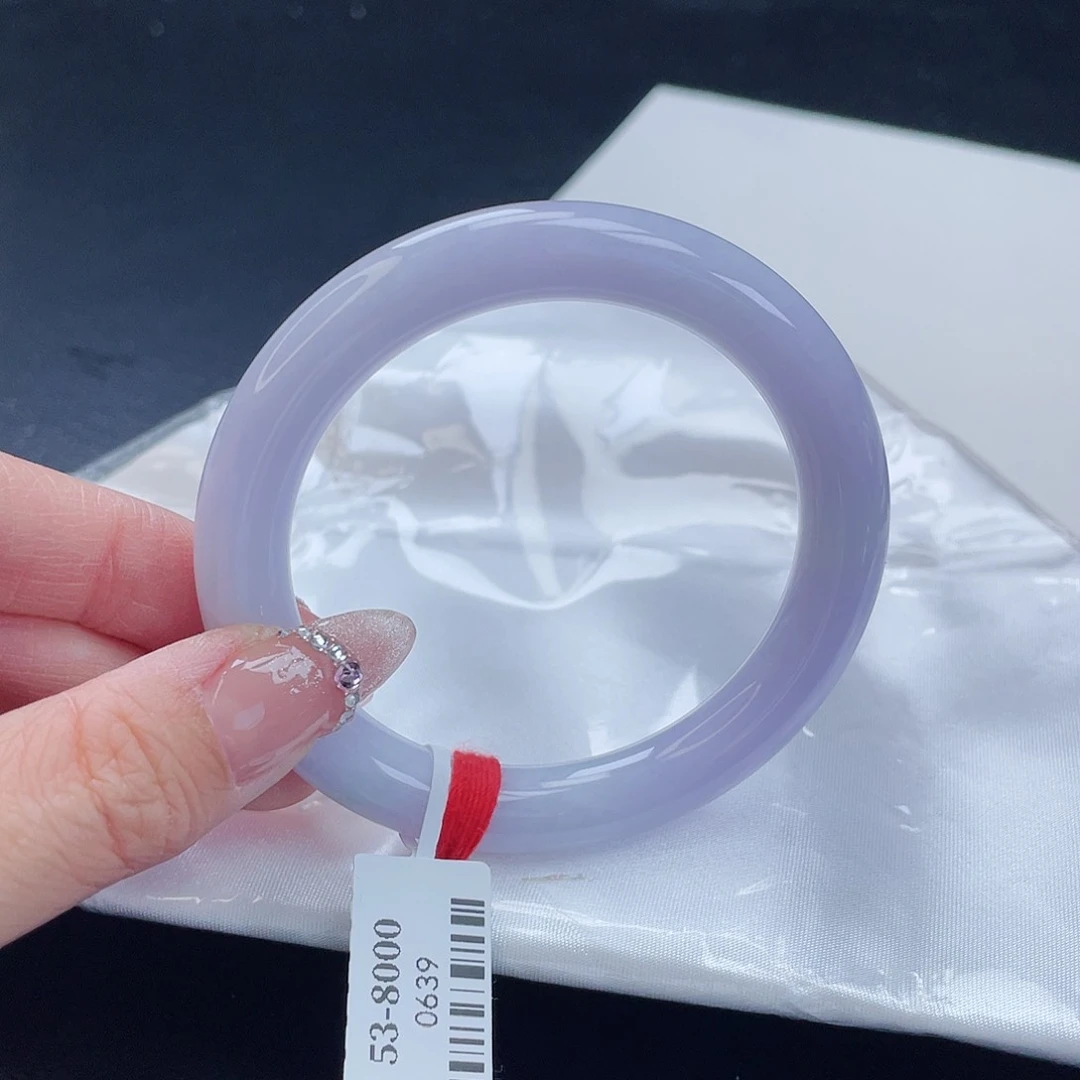 翡翠手镯未镶嵌翡翠